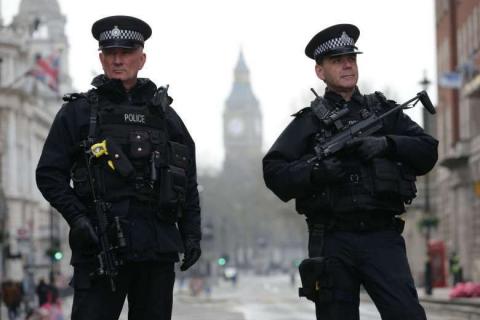   london_police_0.jpg?itok=0XCzUlZT