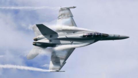  wallpaper-military-desktop-fighter-vehicles-hornet-aircraft-wallpapers_0.jpg?itok=2gX0iLii