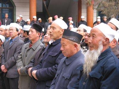 الإيغور مسلمي الصين تقتل